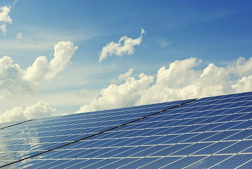 Napelemek: Klíma és napenergia kapcsolata | Típusok és működés